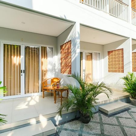 Dharma Guest House Seminyak Redpartner Exterior photo